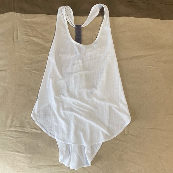 Fabletics Tops - Fabletics Loose-Fitting Athletic Tank